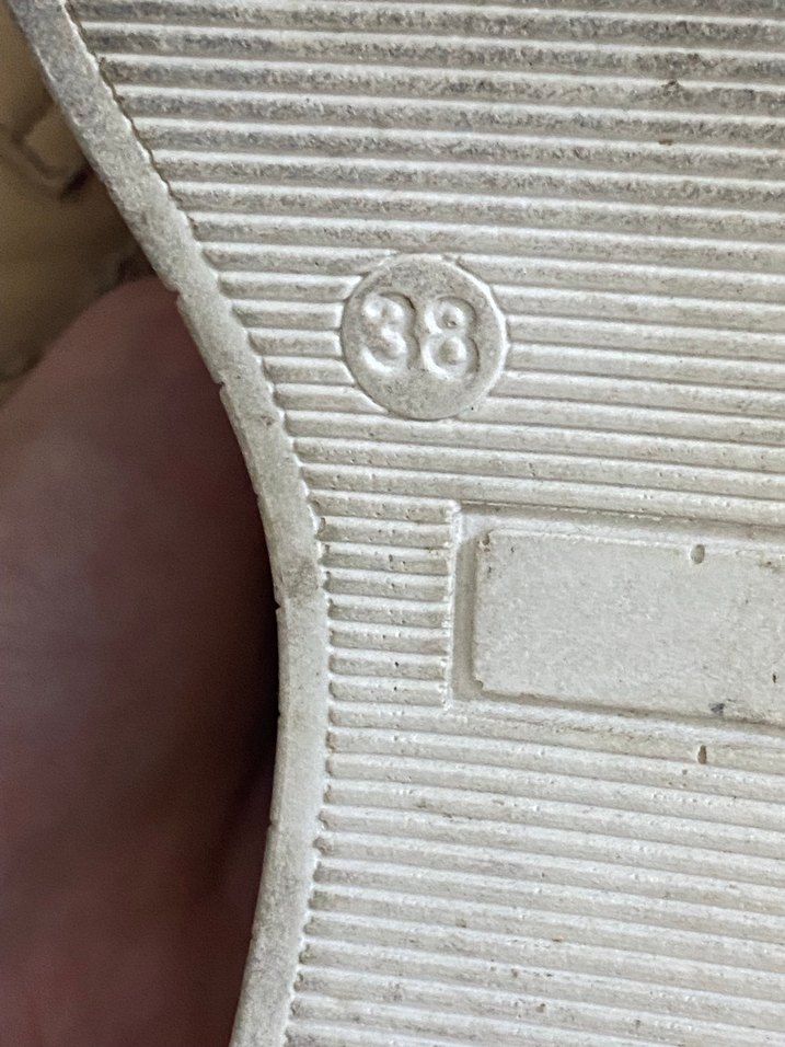 Bej Bağcıklı Kadın Dolgu Topuk Ayakkabı klasik - Görsel 3