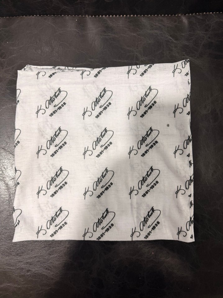 Atatürk Baskılı Beyaz bandana - Görsel 2