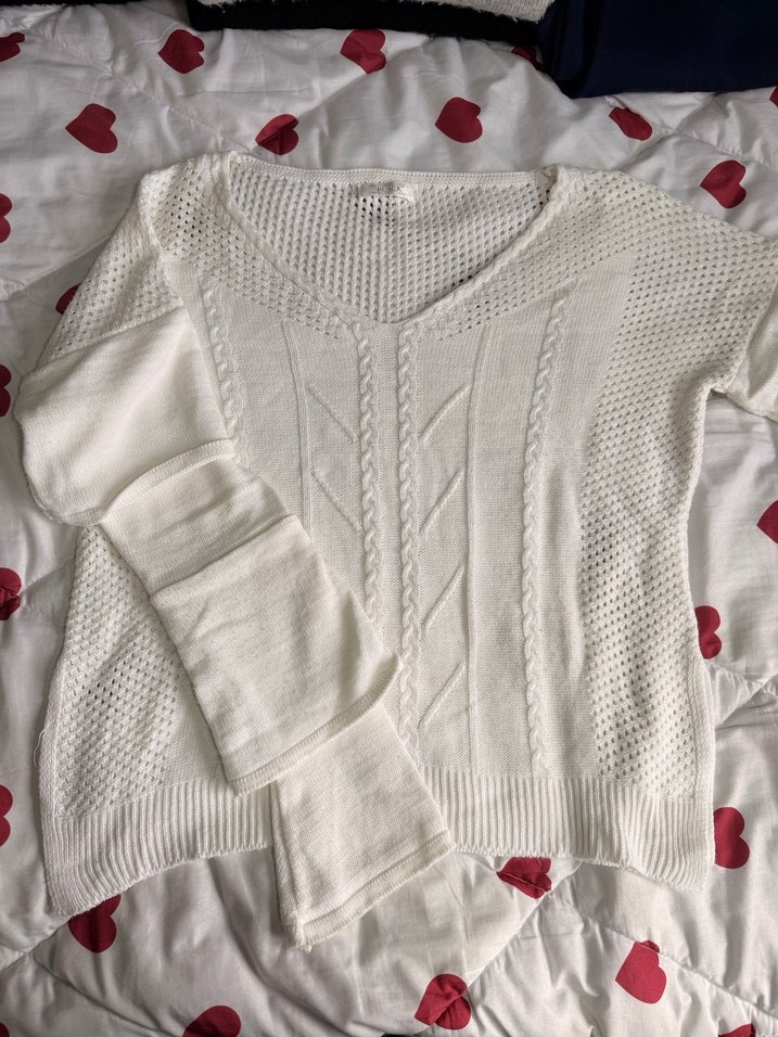 Kadın Beyaz V Yaka Triko Kazak - Görsel 2