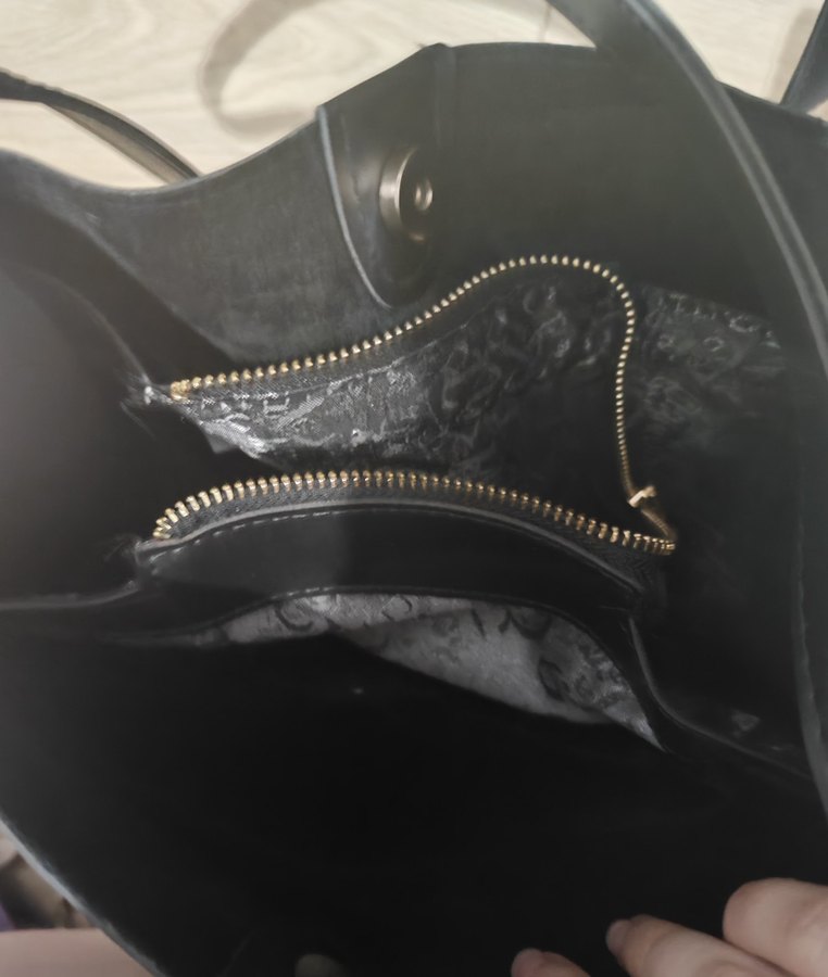 Klasik Siyah Deri Kadın Çanta - Görsel 2