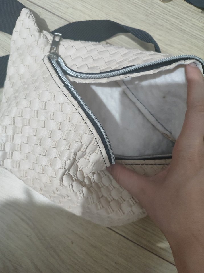 Bej Yılan Desenli Kemerli Kadın Çapraz Çanta - Görsel 2