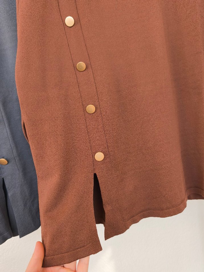 Düğmeli Kadın Triko Kazak - Rahat Kesim - Görsel 4