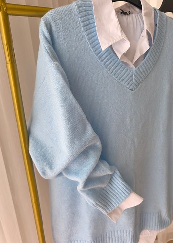 Mavi V Yaka Triko Kadın Kazak - Görsel 3