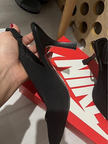 36 Beden Stiletto SATILDI