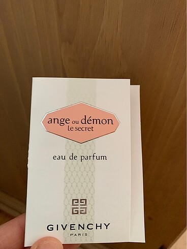 Ange ou demon le secret sample