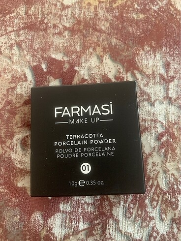 Farmasi Terracotta Porcelain Powder