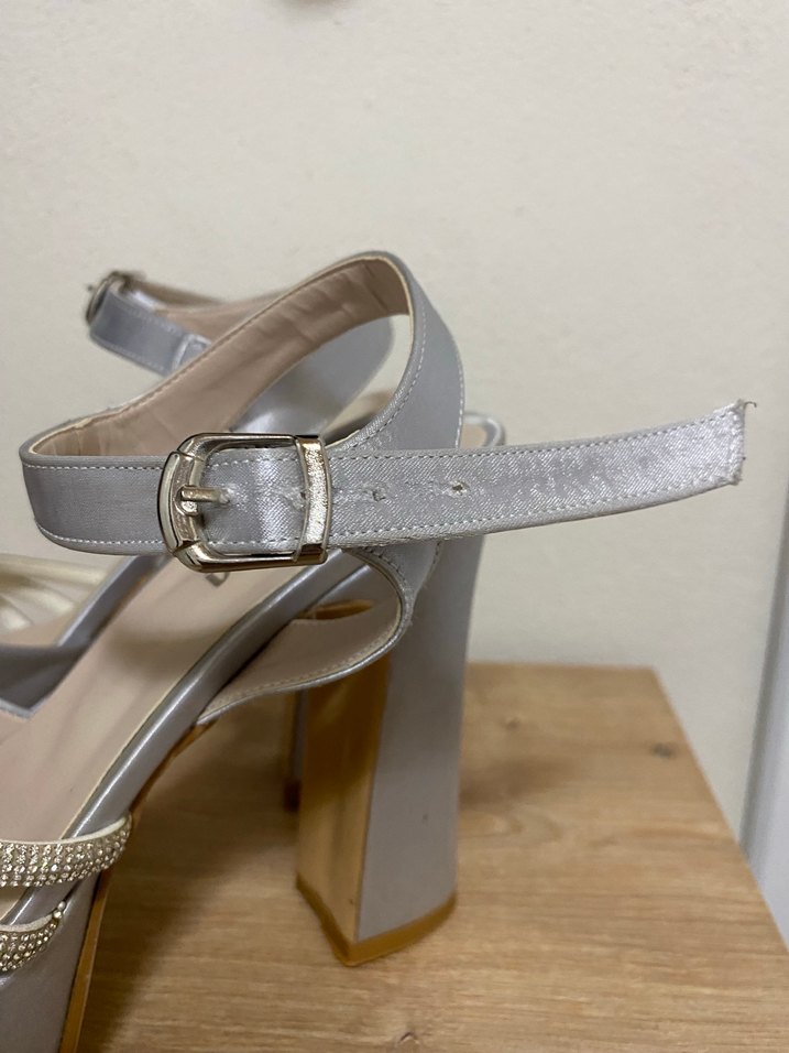 Platform topuklu ayakkabı - Görsel 4