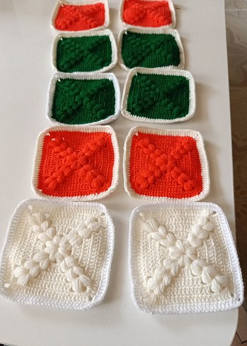 Çok Renkli Örgü Parçaları motifler - Görsel 3