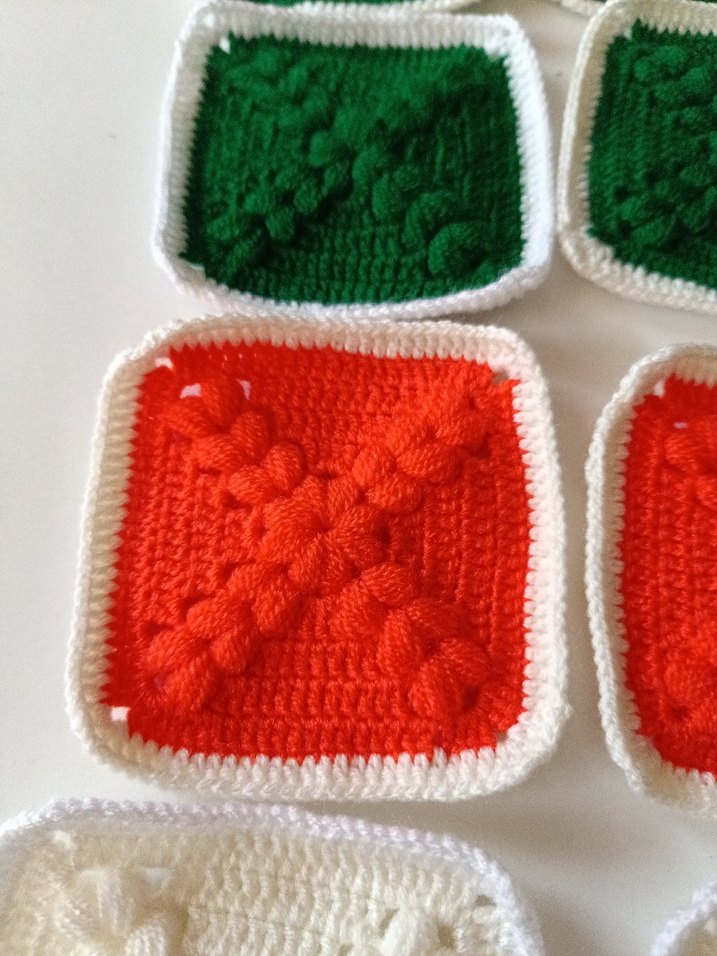 Çok Renkli Örgü Parçaları motifler - Görsel 4