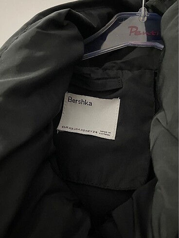 xs Beden siyah Renk bershka şişme yelek
