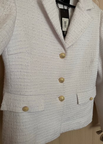 Düğmeli Beyaz Kadın Ceket - Görsel 2