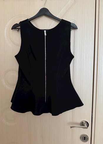 Siyah Piliseli Kolsuz Kadın Bluz - Görsel 2