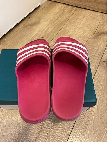 38 Beden Adidas terlik