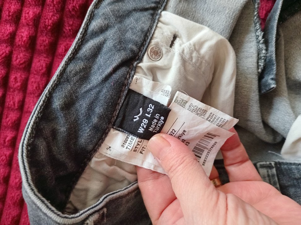 Gri Kadın Normal Kesim Denim Jean - Görsel 4