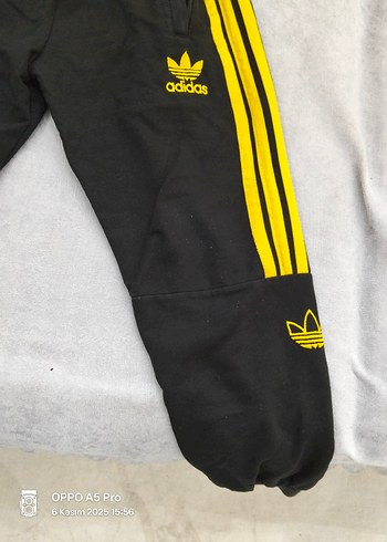 Sarı Adidas Fermuarlı Sweatshirt ve Eşofman - Görsel 3