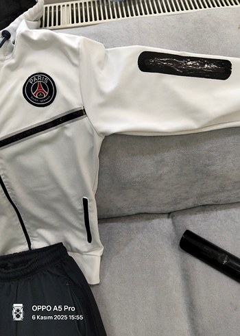 Beyaz Fermuarlı Erkek Eşofman Takımı - Görsel 3