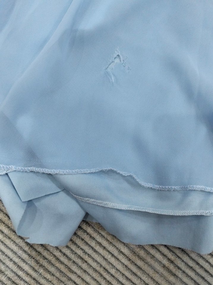 Mavi İşlemeli Uzun Kollu Abiye Elbise - Görsel 4