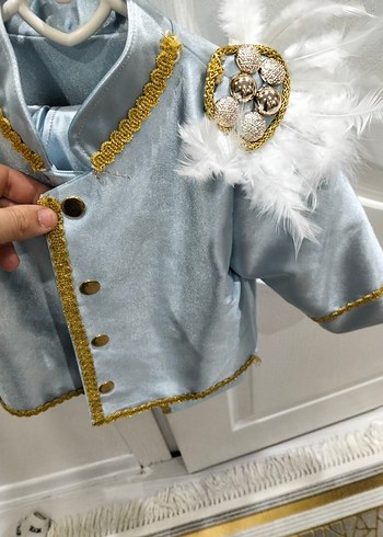 Mavi İşlemeli Kanatlı Çocuk Takım Elbise - Görsel 2