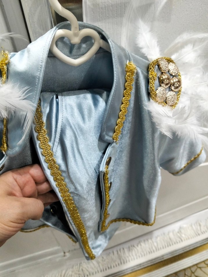 Mavi İşlemeli Kanatlı Çocuk Takım Elbise - Görsel 3