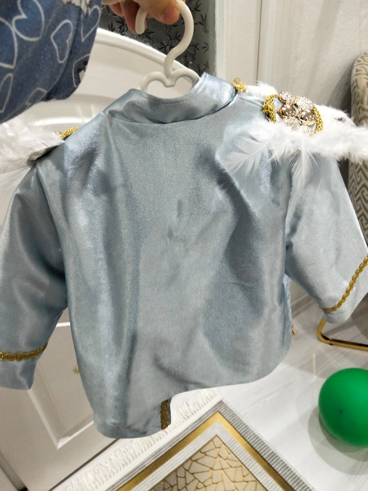 Mavi İşlemeli Kanatlı Çocuk Takım Elbise - Görsel 4