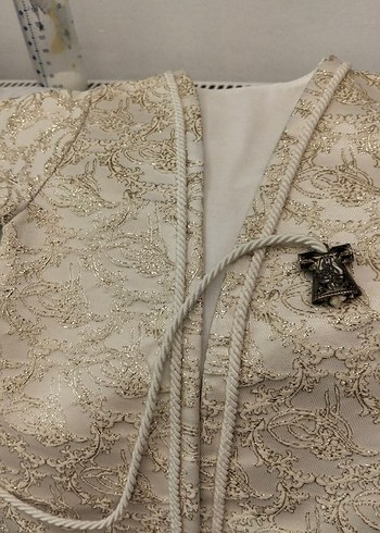 Nakışlı Beyaz Çocuk Ceketi Dantel Detaylı - Görsel 3