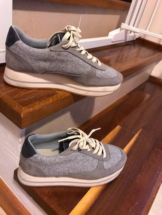 Zara Spor ayakkabı
