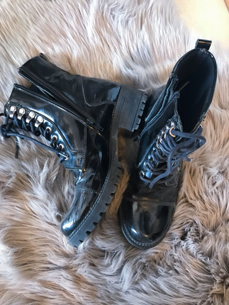 Steve Madden Bağcıklı deri bot