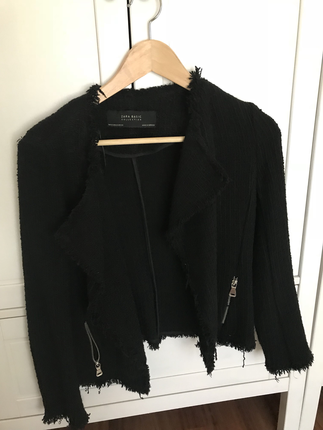 Zara Buklet kumaşlı ceket
