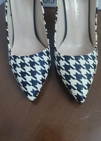 Zebra Desenli Stiletto Topuklu Kadın Ayakkabı - Görsel 2