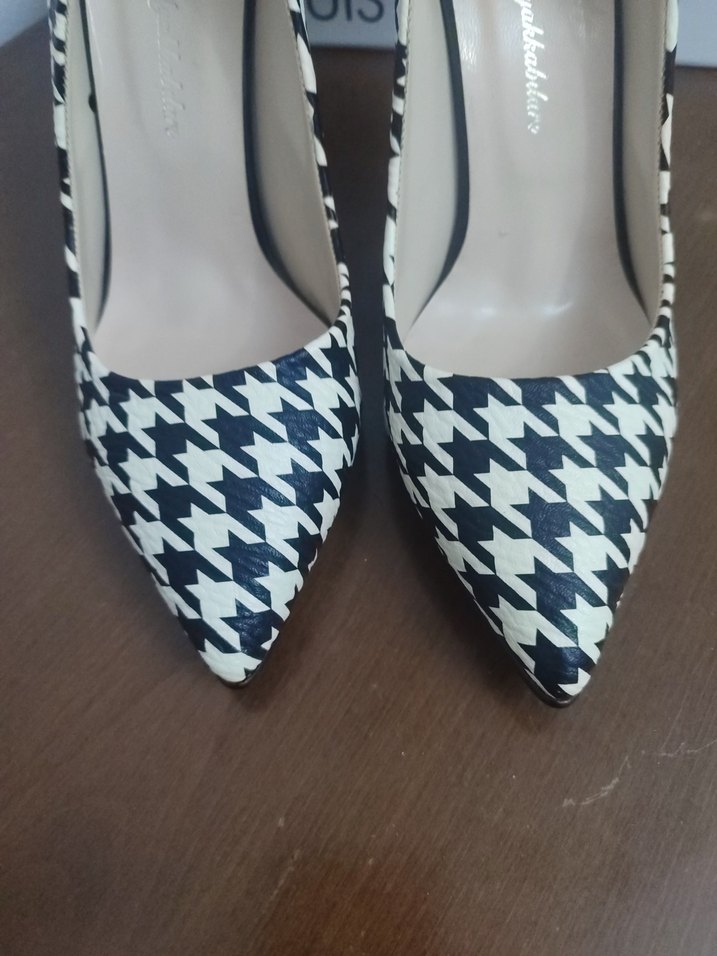 Zebra Desenli Stiletto Topuklu Kadın Ayakkabı - Görsel 2