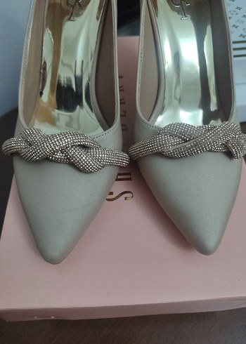 Bej Yılan Desenli Stiletto Topuklu Kadın Ayakkabı - Görsel 2