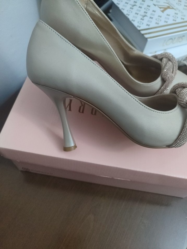 Bej Yılan Desenli Stiletto Topuklu Kadın Ayakkabı - Görsel 4