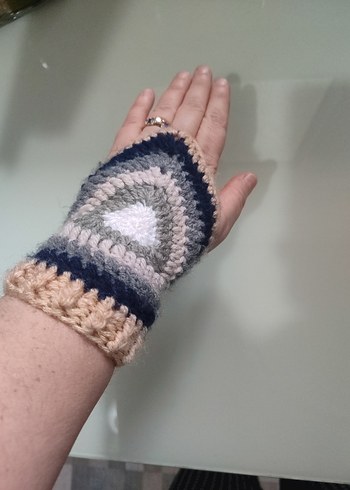 Renkli Nakışlı Örgü Çocuk Bere ve Eldiven Seti - Görsel 10