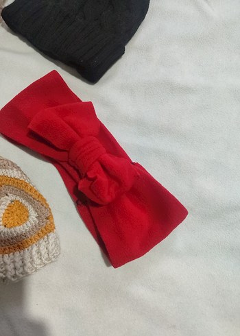 Renkli Nakışlı Örgü Çocuk Bere ve Eldiven Seti - Görsel 3