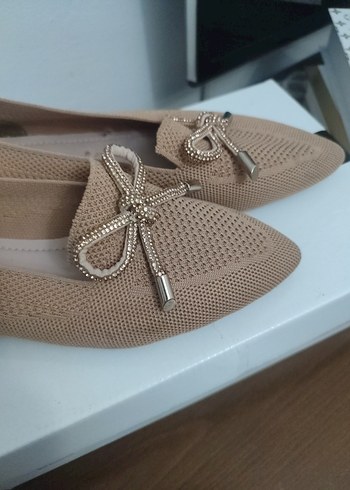 Bej Fiyonklu Kadın Dolgu Topuklu Babet - Görsel 3