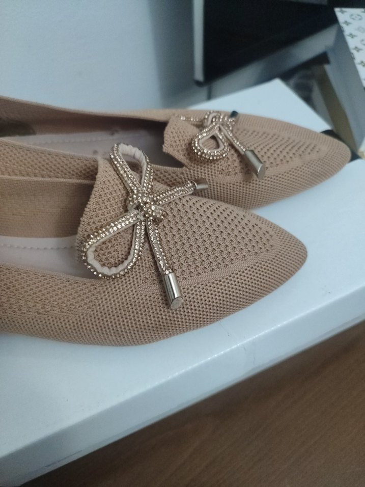 Bej Fiyonklu Kadın Dolgu Topuklu Babet - Görsel 3