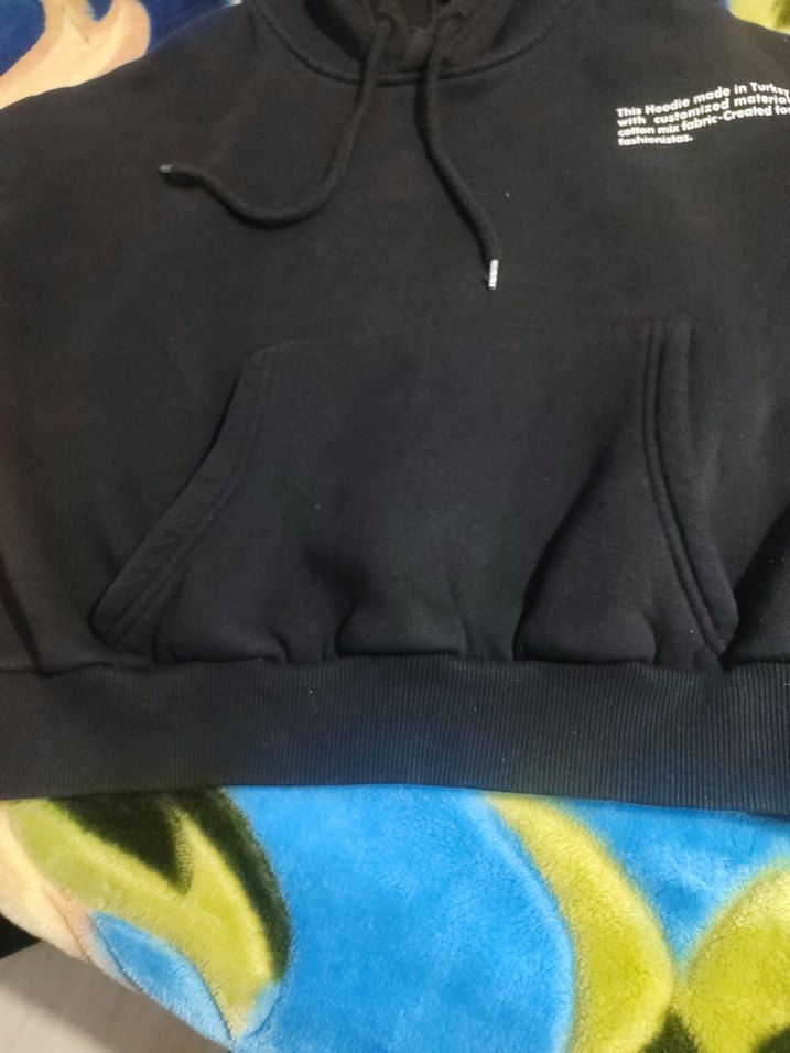 Siyah Kapüşonlu Kadın Sweatshirt - Görsel 4