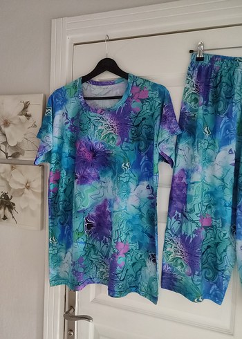 Diğer Renkli Tie-Dye Desenli Kadın Pijama Takımı