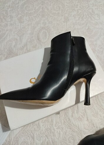 Diğer NİŞANTAŞI SHOES SİYAH BOT 38 NUMARA