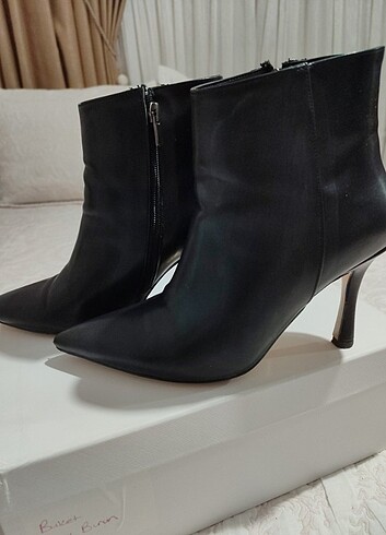 38 Beden NİŞANTAŞI SHOES SİYAH BOT 38 NUMARA