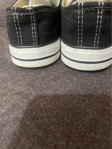 38 Beden siyah Renk Convers