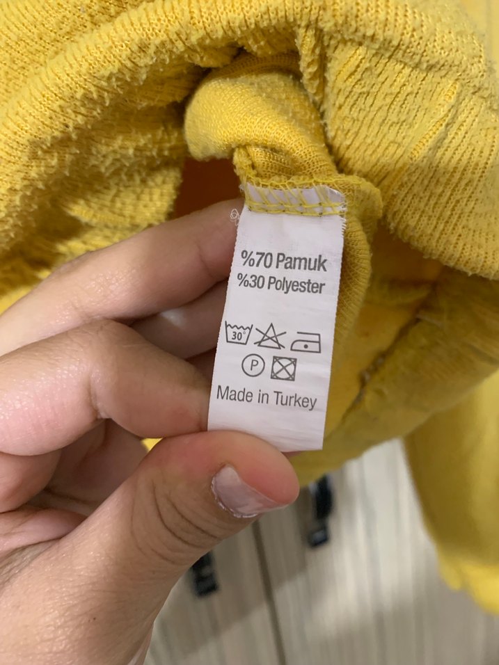 Sarı Yüksek Yakalı Fermuarlı Kadın Sweatshirt - Görsel 2