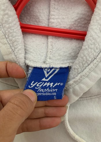 Kadın Beyaz Kapüşonlu Salaş Sweatshirt - Görsel 3