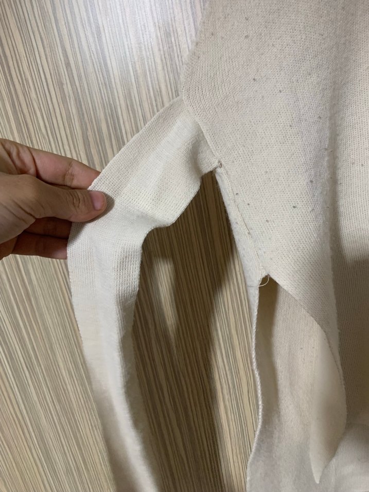 Kadın Bej Keten V Yaka Kolsuz Süveter - Görsel 2