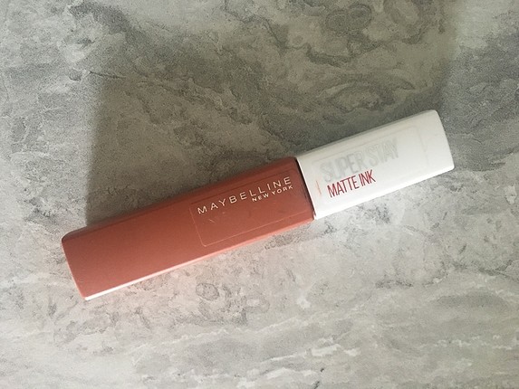 Maybelline kalıcı likit mat ruj