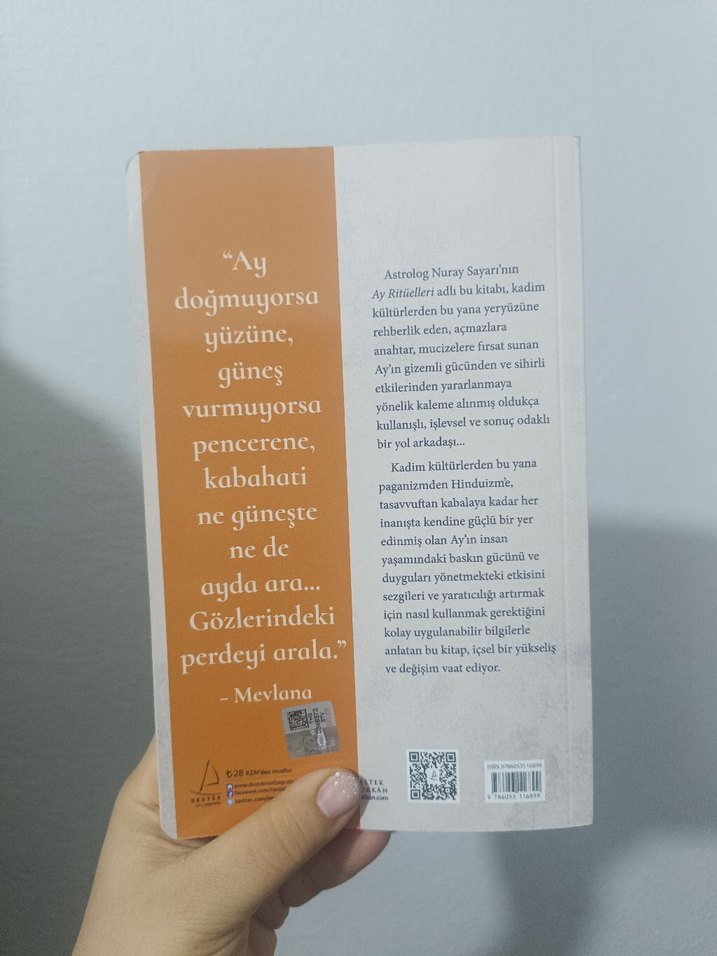 Ay Ritüelleri - Nuray Sayarı - Görsel 2