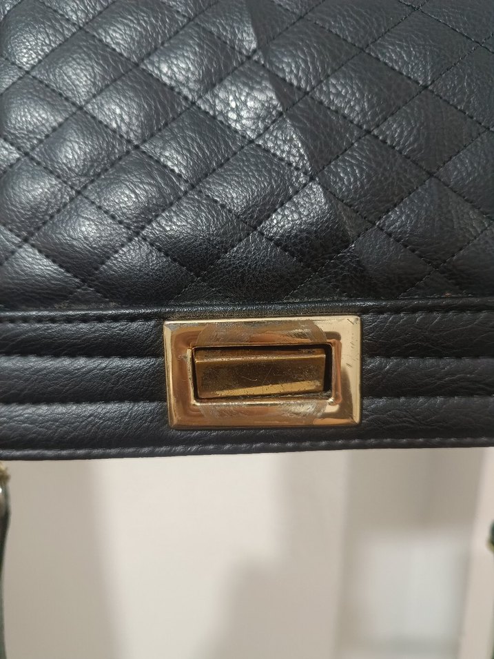 Zincir Detaylı Siyah Deri Kadın Çanta - Görsel 2