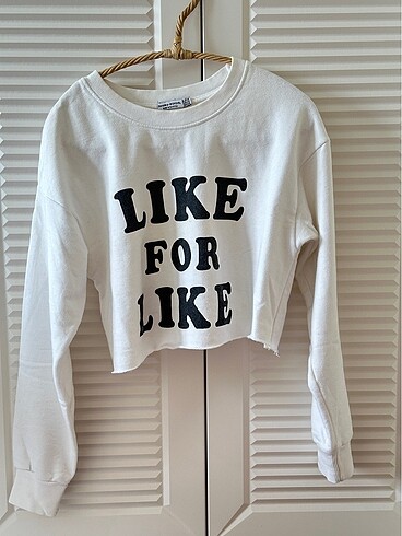 Bershka Beyaz sweatshirt