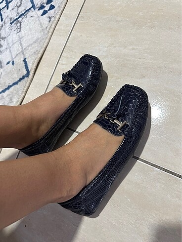 Lacivert loafer