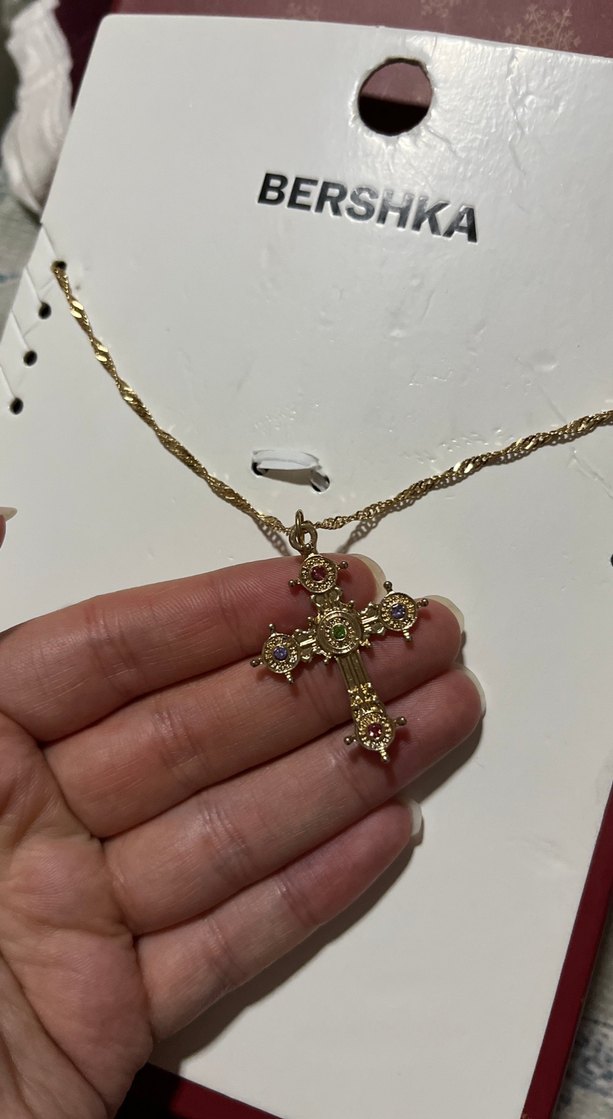 Altın Renk Zincir Detaylı Gotik Kolye - Görsel 4